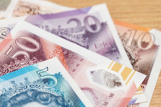 People say same thing to mum who gave daughter £100