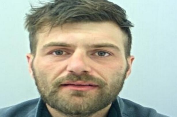 Call 999 immediately if you see wanted man as police warn ‘do not approach’