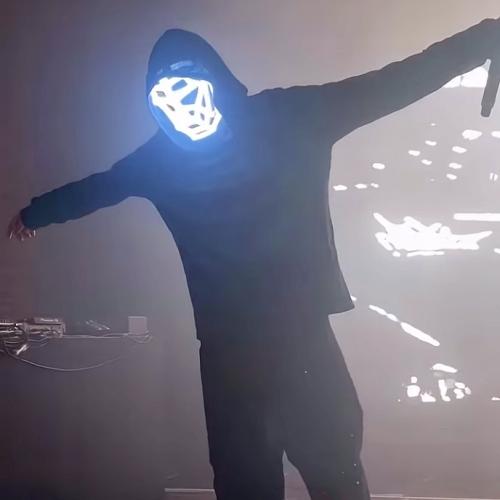 From Liverpool streets to the Top 10: EsDeeKid enters Christmas Number 1 race