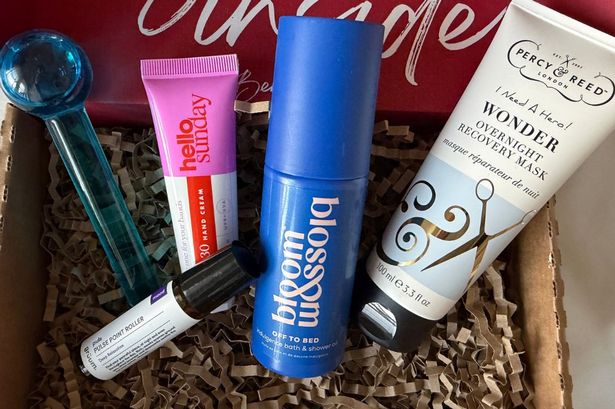 I found a £9 ‘Christmas recovery kit’ beauty set worth over £95 and all full-size products