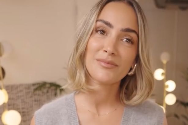 Save £15 on Frankie Bridge’s vibrating exercise machine that makes you ‘more supple and toned’ in ‘no time’