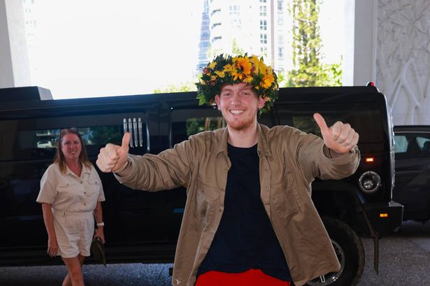 AngryGinge gets hero’s welcome as I’m A Celeb winner heads for 5 star luxury