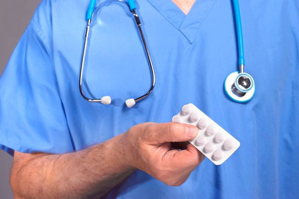Omeprazole and lansoprazole NHS ‘eight weeks’ alert for indigestion sufferers