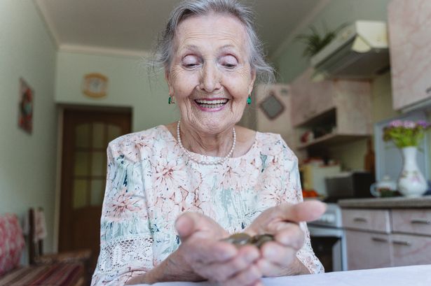 Error £2 coin worth over £1,000 could be in your change – how to spot