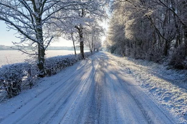 Lancashire weather LIVE and school closure latest amid 14-hour Met Office warning
