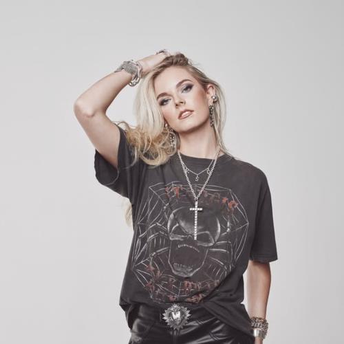 Karley Scott Collins denies she’s dating Keith Urban: ‘Ridiculous’