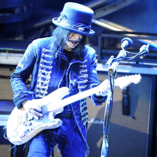 M&ouml;tley Cr&uuml;e declare victory in legal fight with Mick Mars