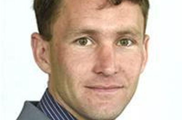 Suspended Lancashire Reform UK councillor rejoins party after WhatsApp messages probe