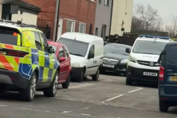 Gun and drugs found after police stop ‘suspicious’ car as four arrested