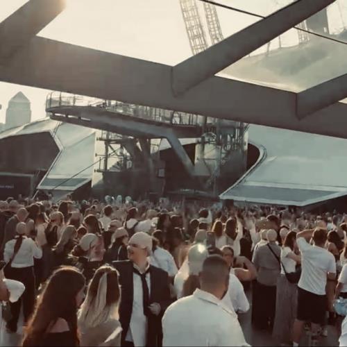 Can they do it? Pitbull fans in Guinness World Records attempt for most people donning bald caps at BST Hyde Park