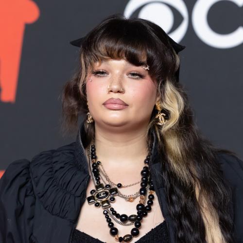 Lola Young gives update on ‘drugs recovery’ after onstage collapse