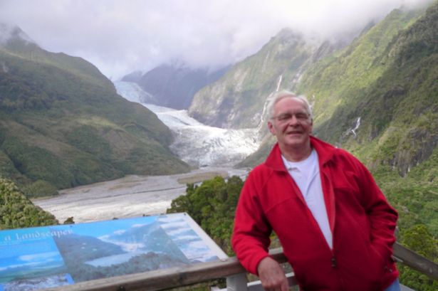 Delivery driver from Leyland dies in hospital after ‘being left unattended’