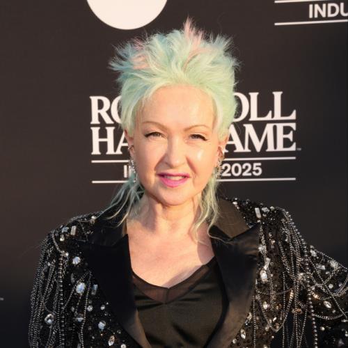 ‘I’m gonna come for you’: Cyndi Lauper fiercely shuts down heckler at Vegas residency opener