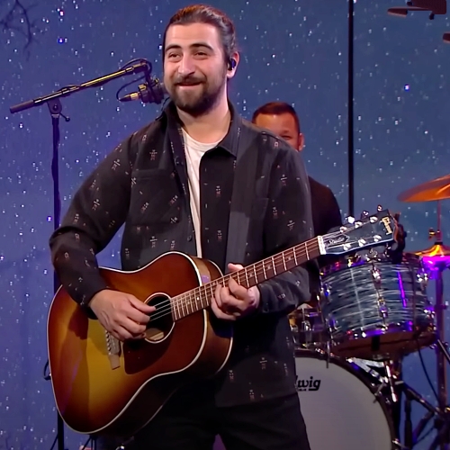 Noah Kahan eyes triple Top 40 entries as Sam Fender and Olivia Dean battle for Number 1