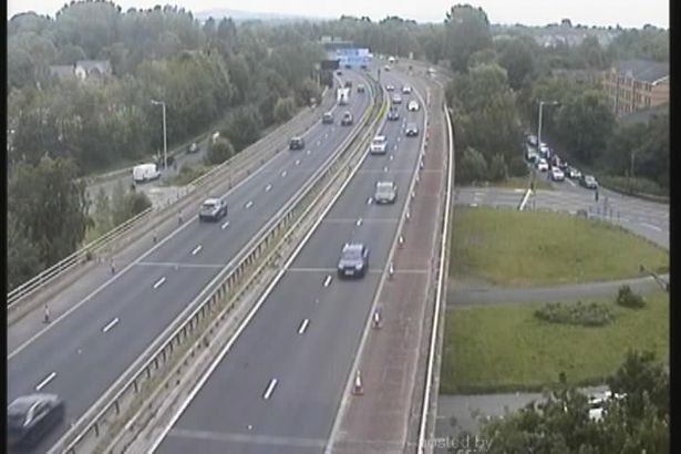 M55 traffic LIVE as motorway closed near Blackpool due to ‘police incident’