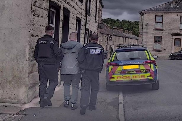 Man wanted on prison recall snared after ‘trying to get into property’