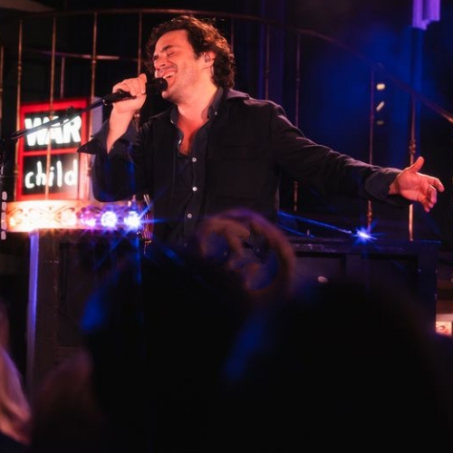 Jack Savoretti on longevity, moving to the Cotswolds, and leaning into a midlife crisis