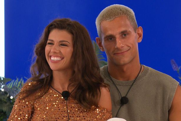 Love Island star exposes Sean and Lola’s ‘secret code’ used in villa