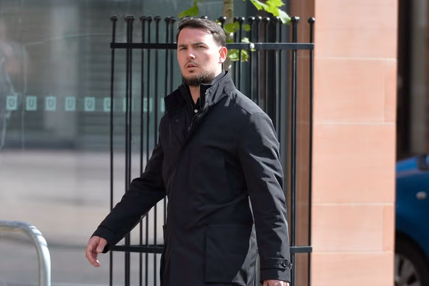 Carwash crime gang boss caught after cops spot familiar bathroom tiles