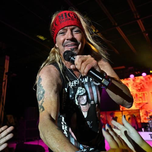 Bret Michaels cancels shows after kidney stone surgery
