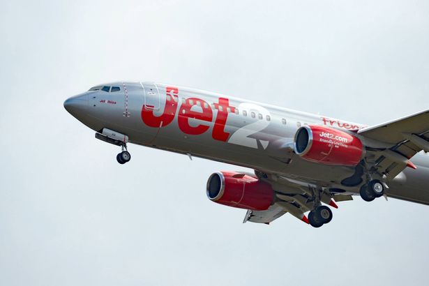 Jet2 flight to Spain lands in Manchester after ’emergency’ as passengers felt ‘vibration’