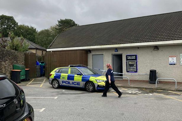 Bungling raiders face embarrassing twist after targeting Burnley Spar ATM