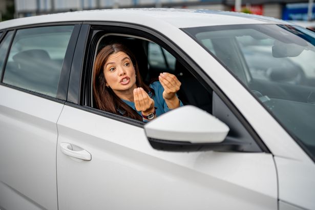 Drivers name things they can’t stand on road – but do themselves
