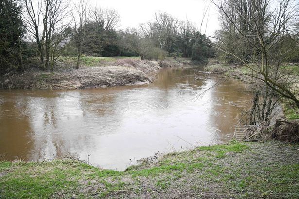 Flood alert issued for River Wyre with officials ‘closely monitoring the area’